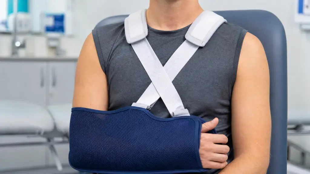 08 Clavicle Fracture 1